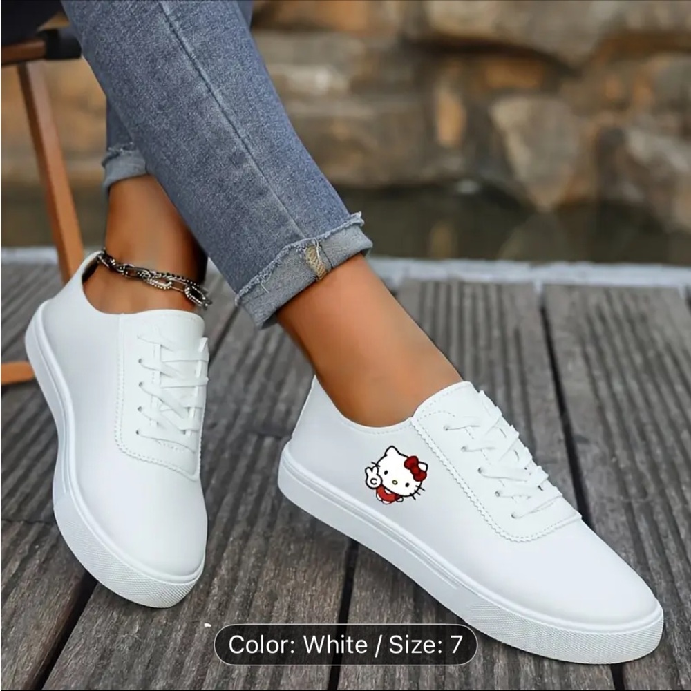 New Sanrio Hello Kitty White Athletic Shoes Minimalist Design